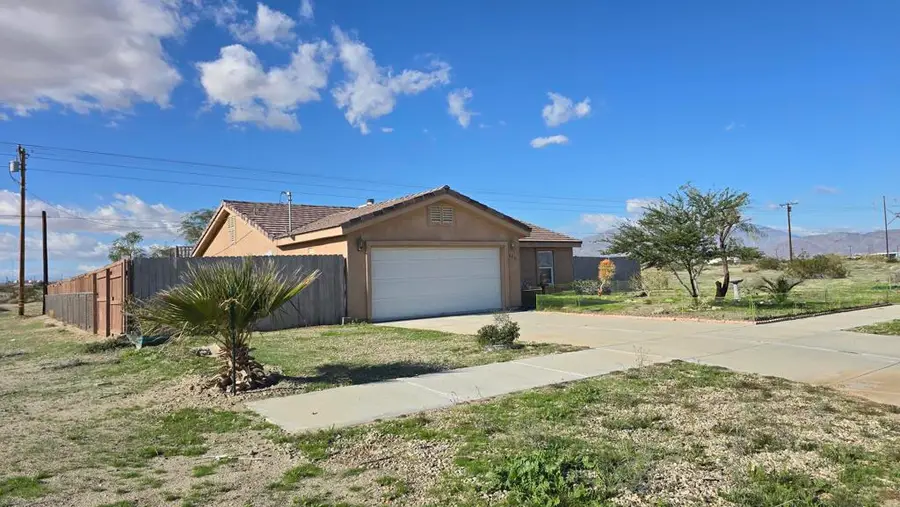 2251 Shore Breeze Avenue, Thermal, CA 92274 - Image #3