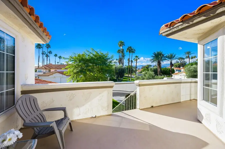 320 Vista Royale Drive, Palm Desert, CA 92211 - Image #2