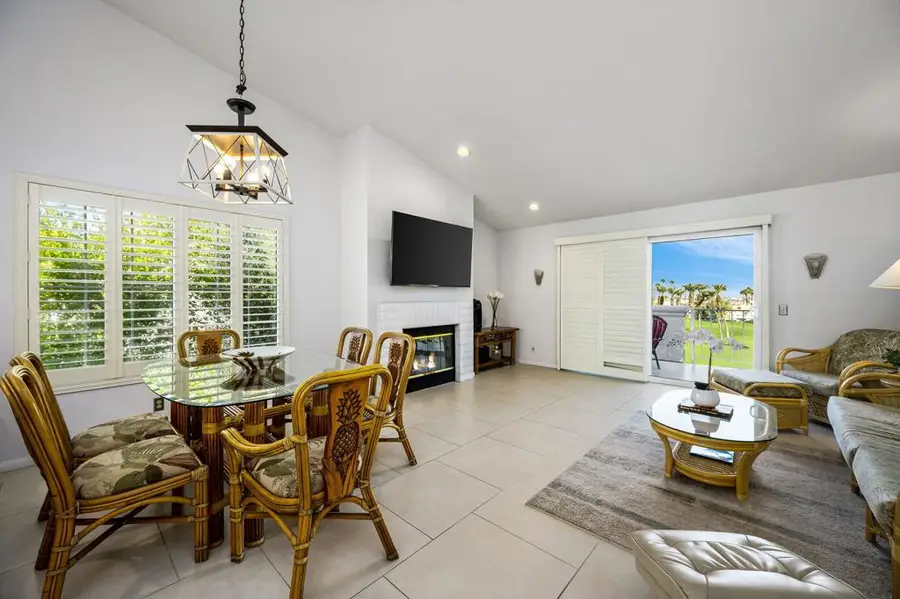 320 Vista Royale Drive, Palm Desert, CA 92211 - Image #3