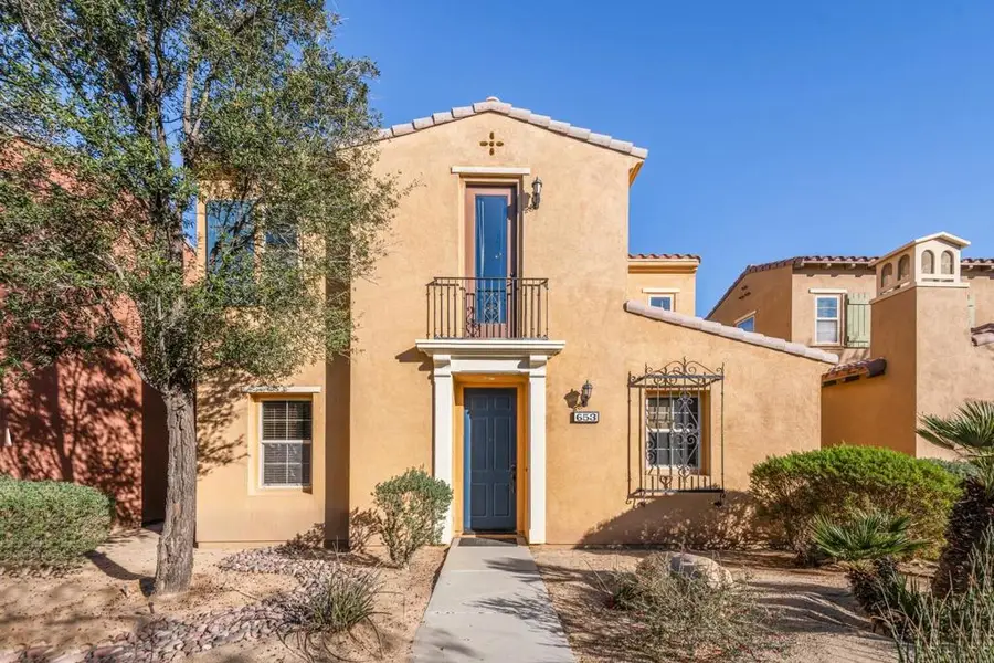 653 Calle Vibrante, Palm Desert, CA 92211 - #2