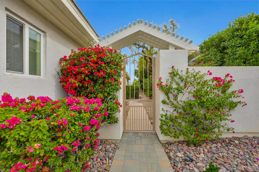 51350 Via Sorrento, La Quinta, CA 92253 - #3