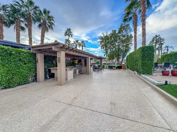 80394 Ave 48 #401, Indio, CA 92201