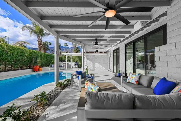 2997 E Alta Loma Drive, Palm Springs, CA 92264