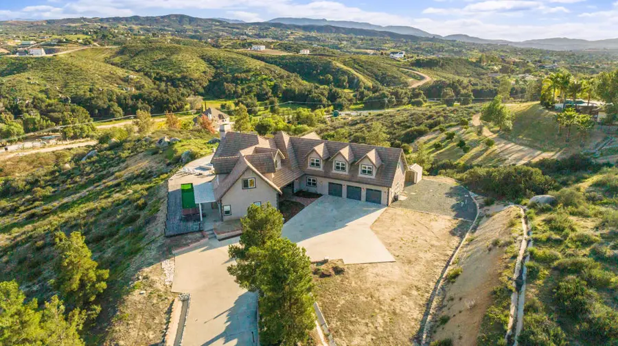 38975 Vista Dawn Court, Temecula, CA 92592 - Image #2