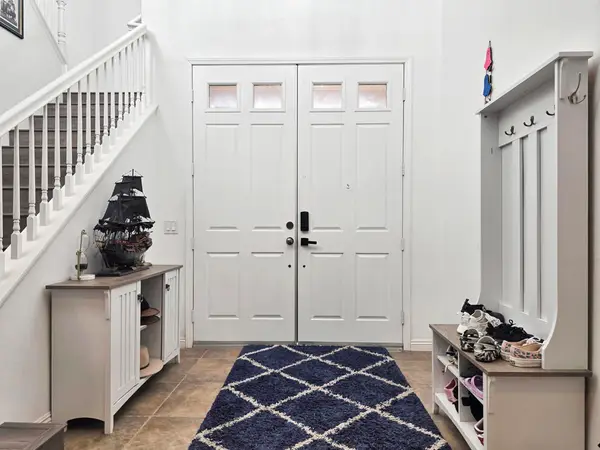 5015 Thornberry Way, Fontana, CA 92336