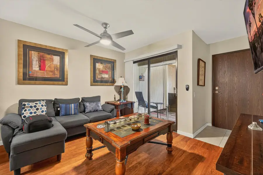 2800 N Los Felices Circle E #C-111, Palm Springs, CA 92262 - #3