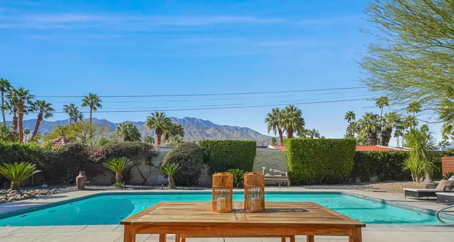407 N Orchid Tree Lane, Palm Springs, CA 92262 - Image #2