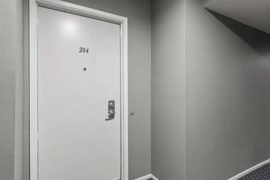 1490 S Camino Real 204, Palm Springs, CA 92264 - #2