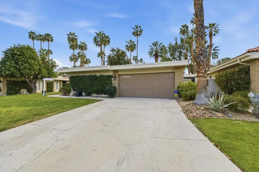 2385 Silver Oak Circle, Palm Springs, CA 92264 - #2