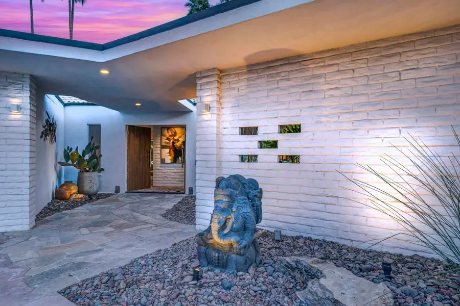 2488 S Alhambra Drive, Palm Springs, CA 92264 - Image #3