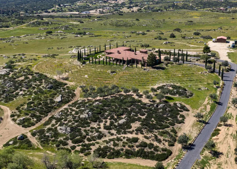 39375 San Ignacio Road, Hemet, CA 92544 - #2