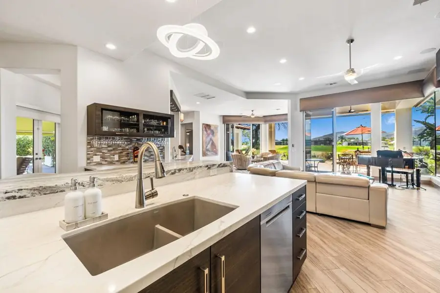 282 Loch Lomond Road, Rancho Mirage, CA 92270 - #2