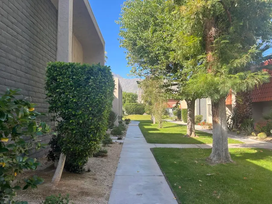 232 E Via Escuela #C, Palm Springs, CA 92262 - #2