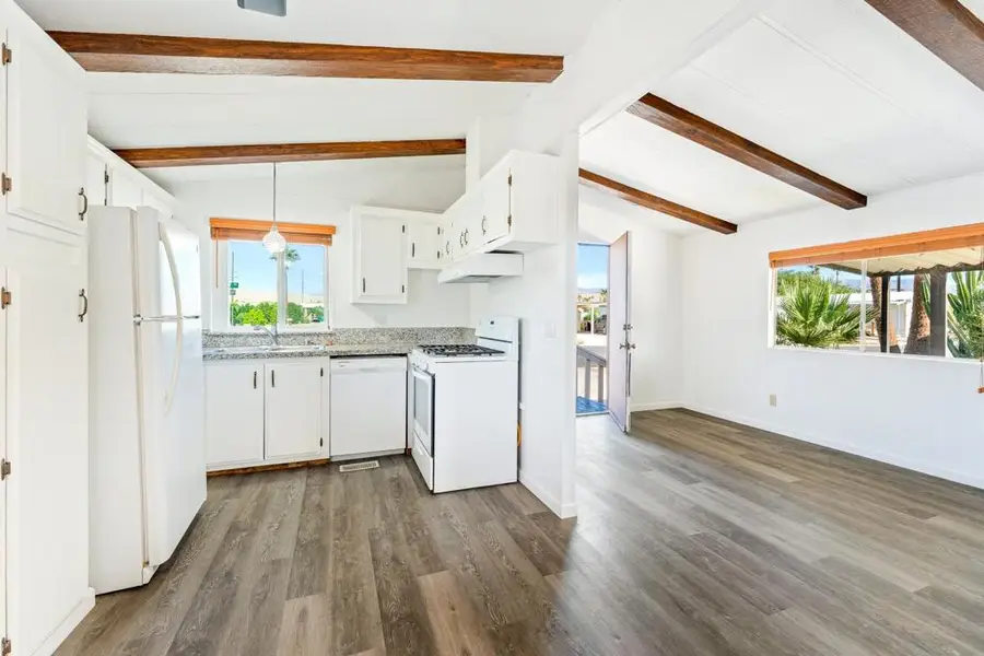 32520 Westchester Drive, Thousand Palms, CA 92276 - #2