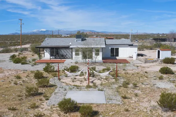 2071 Border Avenue, Joshua Tree, CA 92252