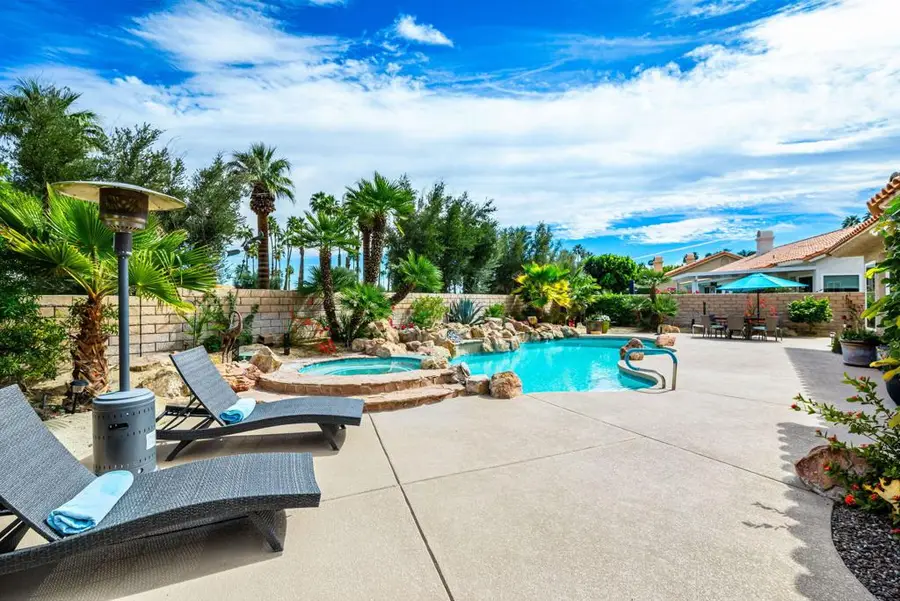 374 Links Drive, Palm Desert, CA 92211 - #2