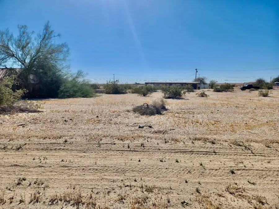 2265 Sand Ere Avenue, Thermal, CA 92274 - #2