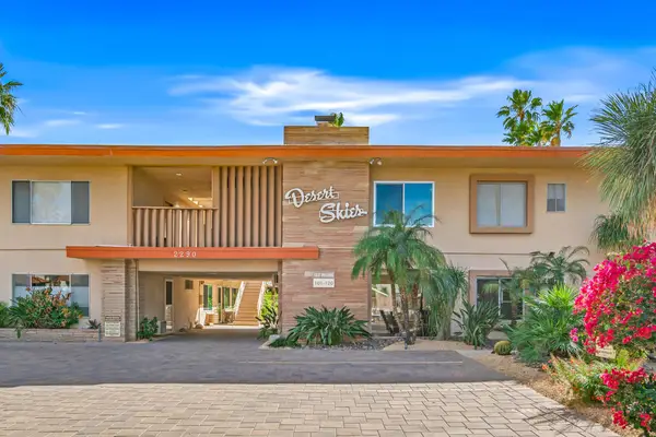 2290 S Palm Canyon Drive #17, Palm Springs, CA 92264