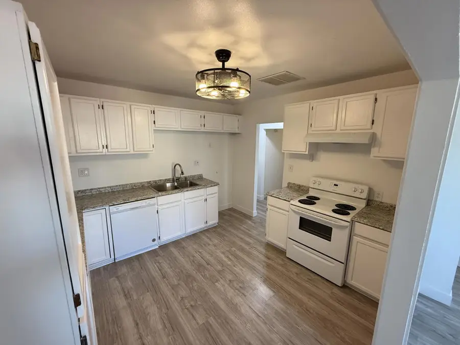 82460 Wingate Avenue, Trona, CA 93562 - #3