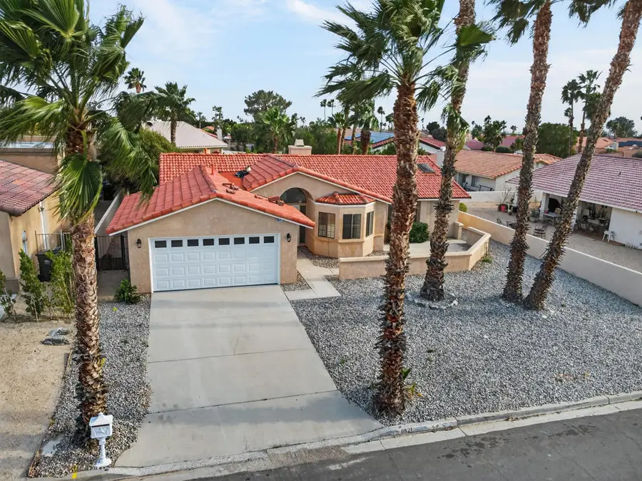 9621 Siwanoy Drive, Desert Hot Springs, CA 92240 - #3