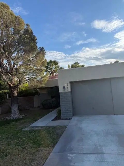 1353 Sunflower Circle N, Palm Springs, CA 92262