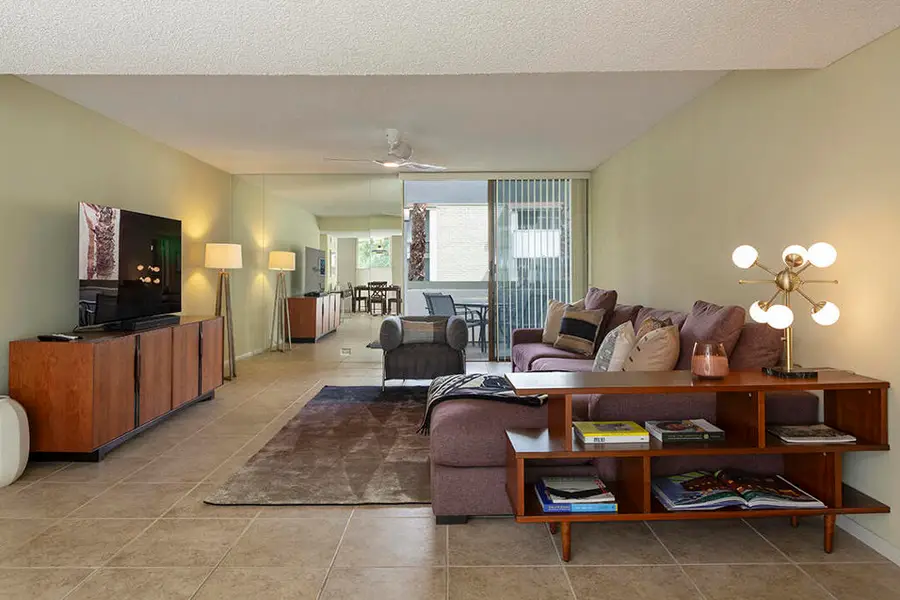 261 E La Verne Way #H, Palm Springs, CA 92264 - #3