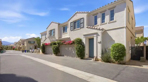 232 Paseo Gusto #122, Palm Desert, CA 92211