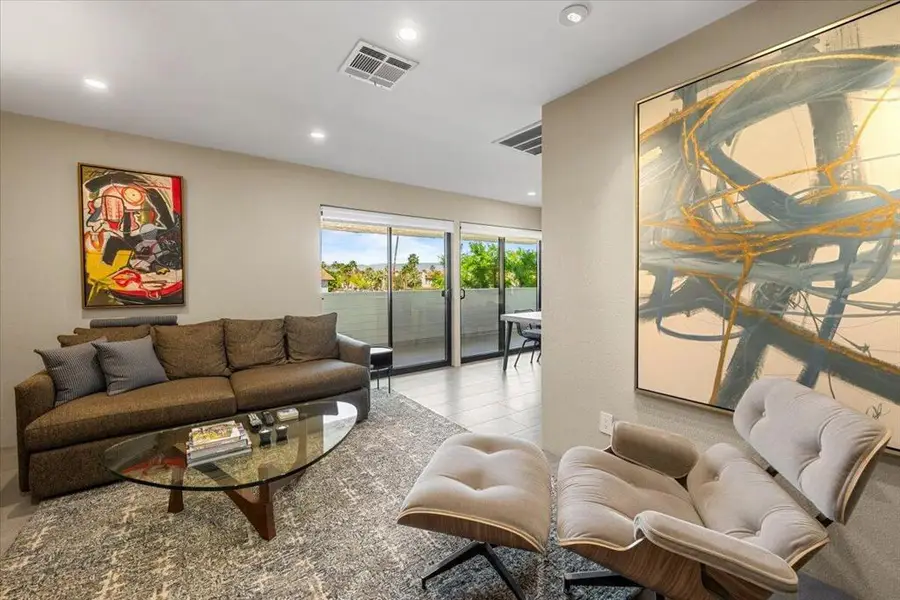 467 S Calle El Segundo #D1, Palm Springs, CA 92262 - #2