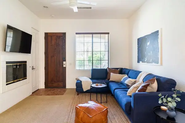 50740 Santa Rosa Plaza #5, La Quinta, CA 92253