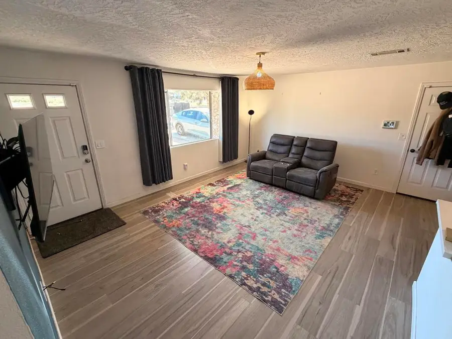 56616 Mountain View Trail, Yucca Valley, CA 92284 - #2