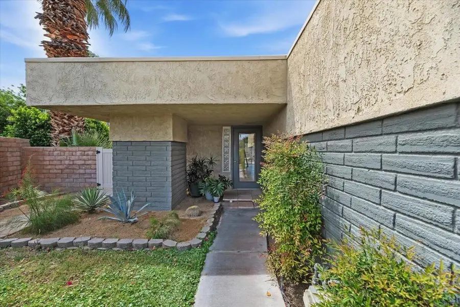 3119 Sunflower Loop N, Palm Springs, CA 92262 - #2