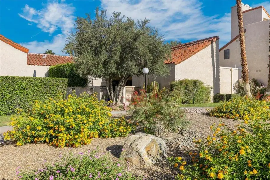 302 Forest Hills Drive, Rancho Mirage, CA 92270 - #2