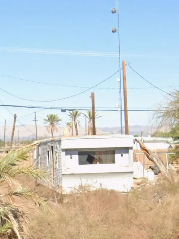 262 E Main Street, Niland, CA 92257