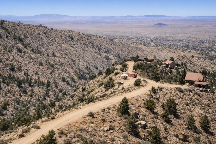 7935 Scenic Drive, Wrightwood, CA 92397 - #2