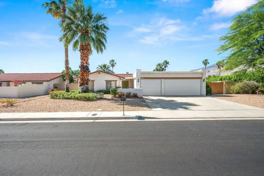 1305 E Rosarito Way, Palm Springs, CA 92262 - #2