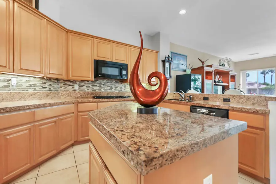 47760 Via Montana, La Quinta, CA 92253 - #2