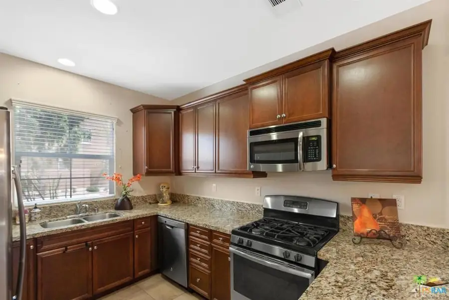 446 Via De La Paz, Palm Desert, CA 92211 - #2