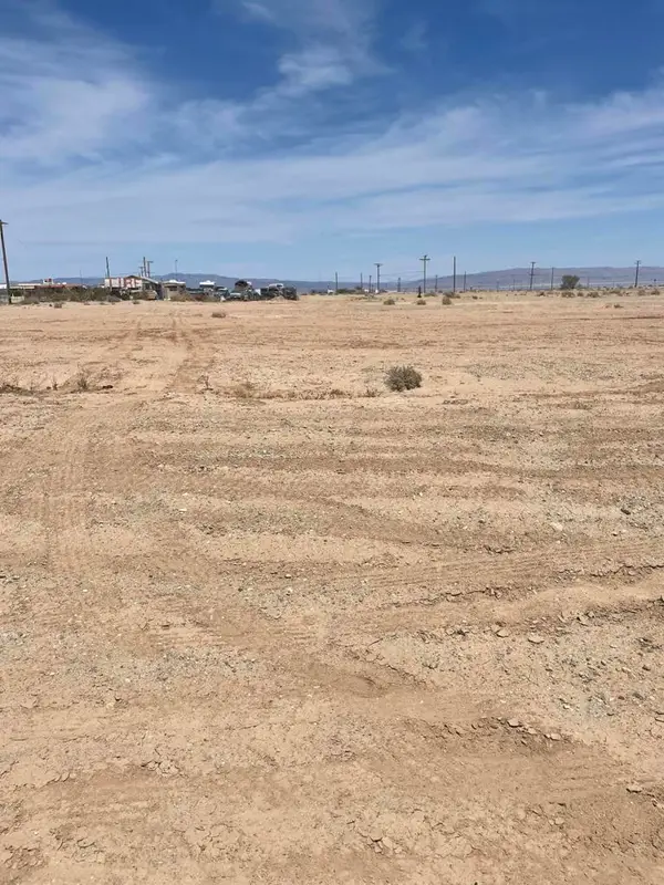 2074 Center Street, Thermal, CA 92274