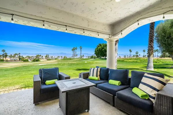 673 Vista Lago Circle N, Palm Desert, CA 92211