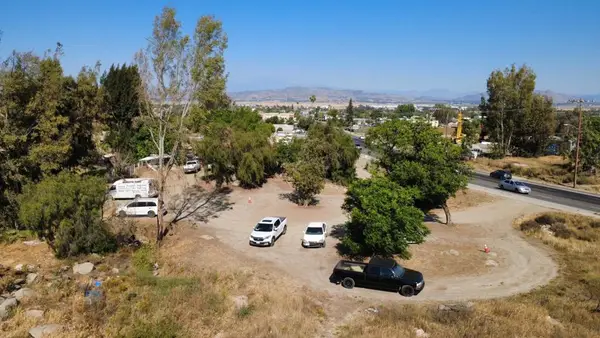2 4th Street, Perris, CA 92570