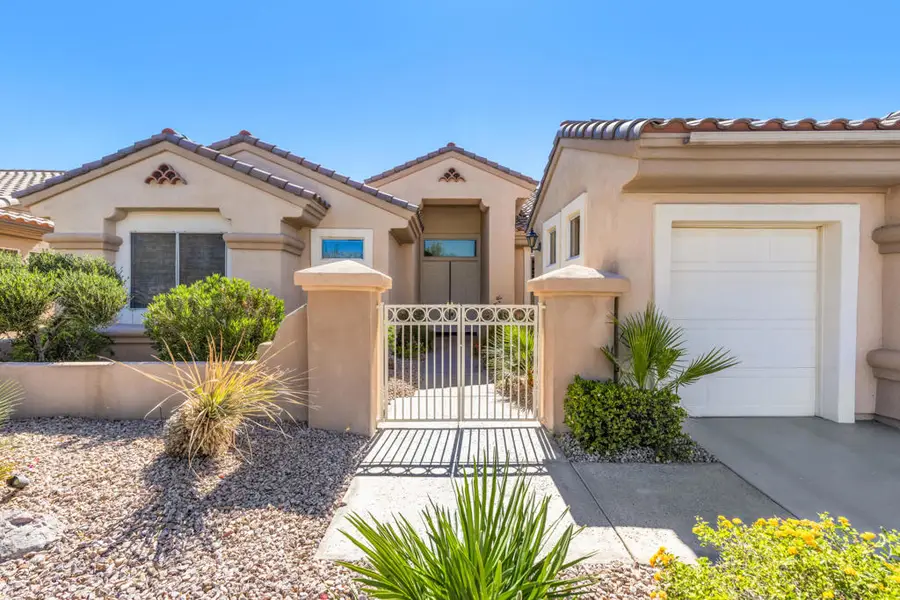 37616 Pineknoll Avenue, Palm Desert, CA 92211 - #3