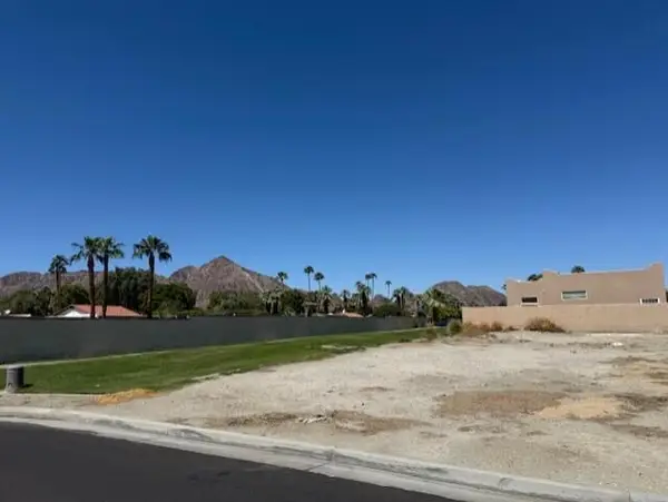 55 Saguaro Rd, La Quinta, CA 92253