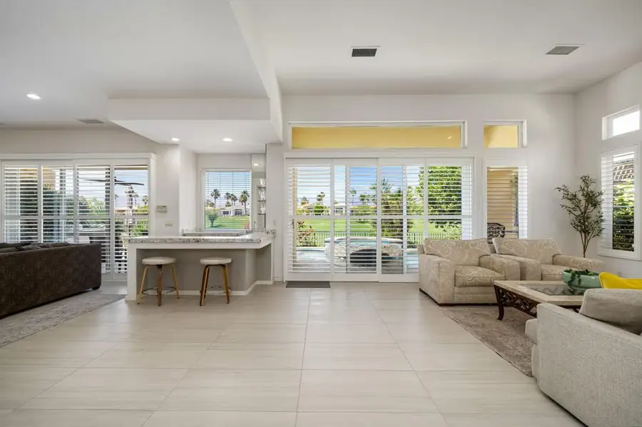 371 Tomahawk Drive, Palm Desert, CA 92211 - #2