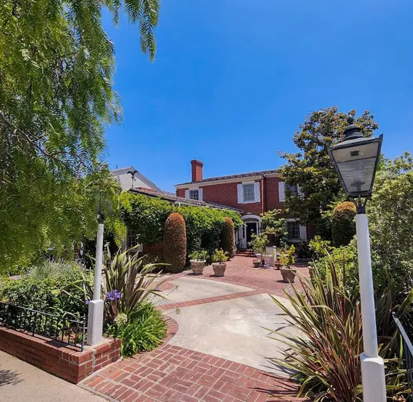 1160 S Beverwil Drive, Los Angeles, CA 90035