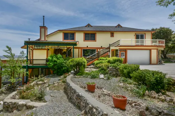 194 Cedar Lake Drive, San Bernardino, CA 92407