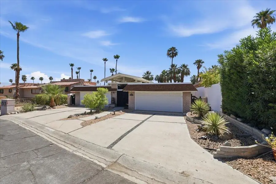 46420 Ryway Place #1  & 2, Palm Desert, CA 92260 - #2