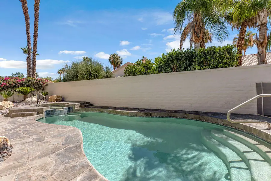 245 Strada Fortuna, Palm Desert, CA 92260 - #2