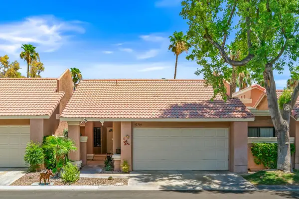 42704 Sand Dune Drive, Palm Desert, CA 92211