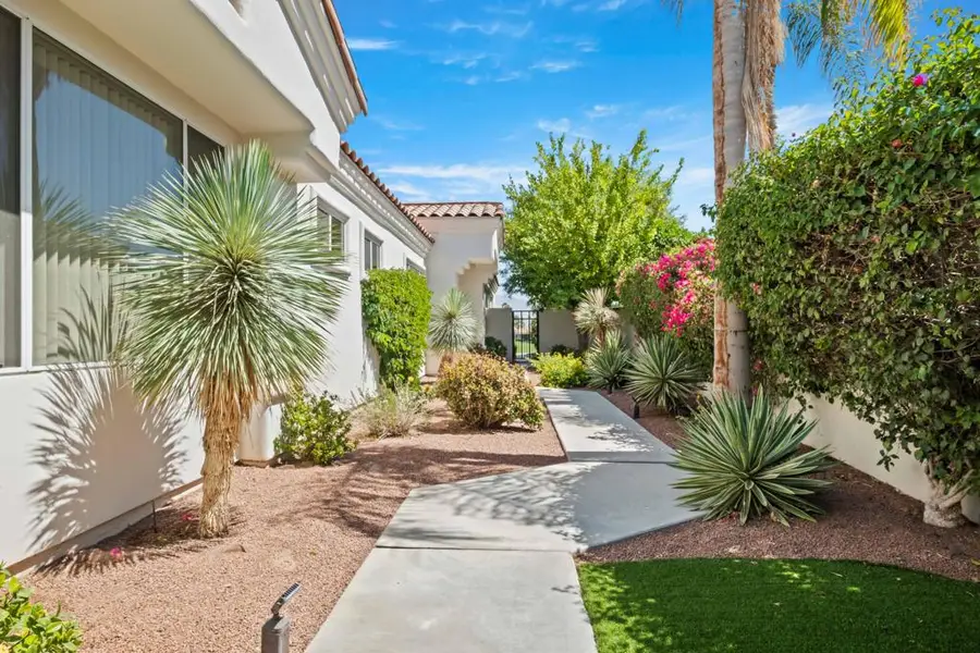 260 Tomahawk Drive, Palm Desert, CA 92211 - #3
