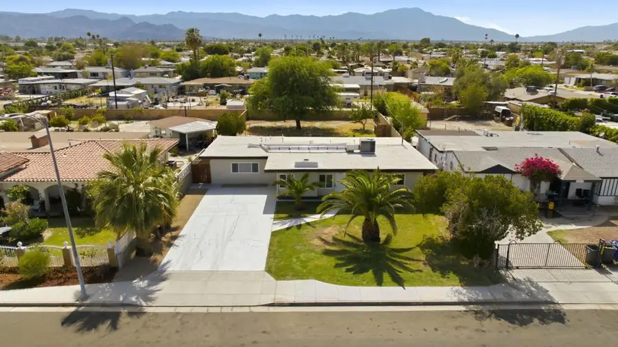 43581 Oasis Street, Indio, CA 92201 - #3